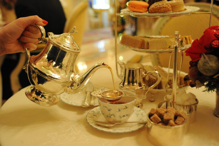 Miss Windsor's Review of Christmas Afternoon Tea at The Ritz London - Piccadilly!