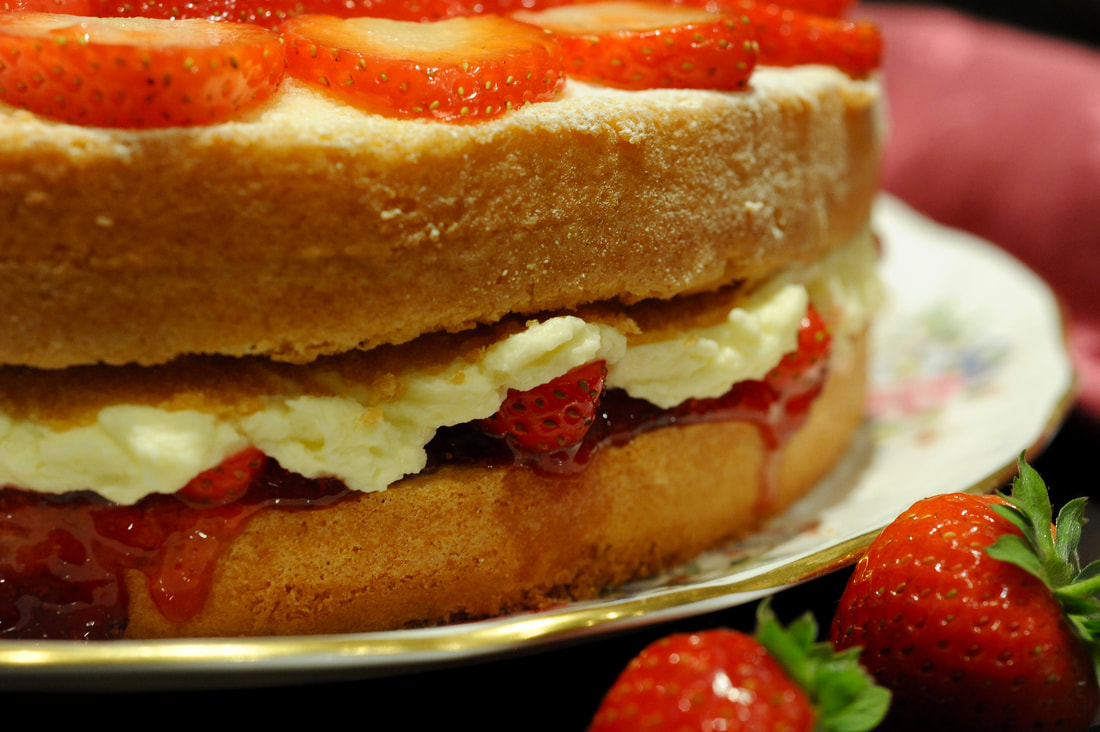 Miss Windsor presents Fannie Merritt Farmer's GENUINE Sponge Cake - Strawberries & Cream.