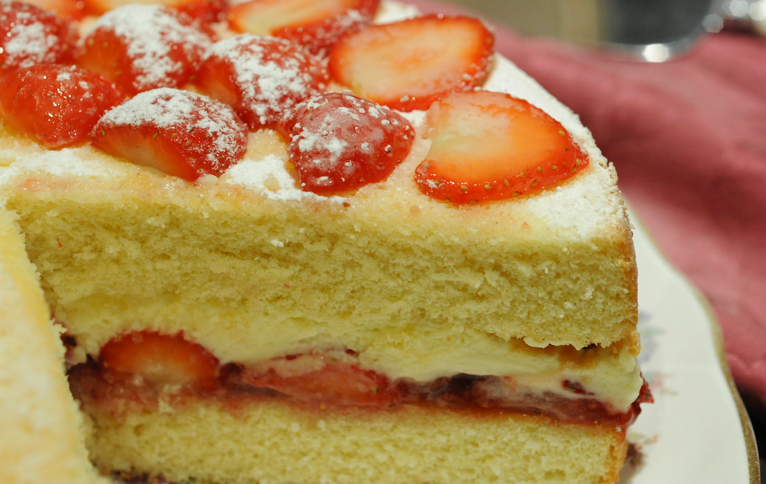 Miss Windsor: re-creates Fannie Merritt Farmer's GENUINE Sponge Cake - Strawberries & Cream!