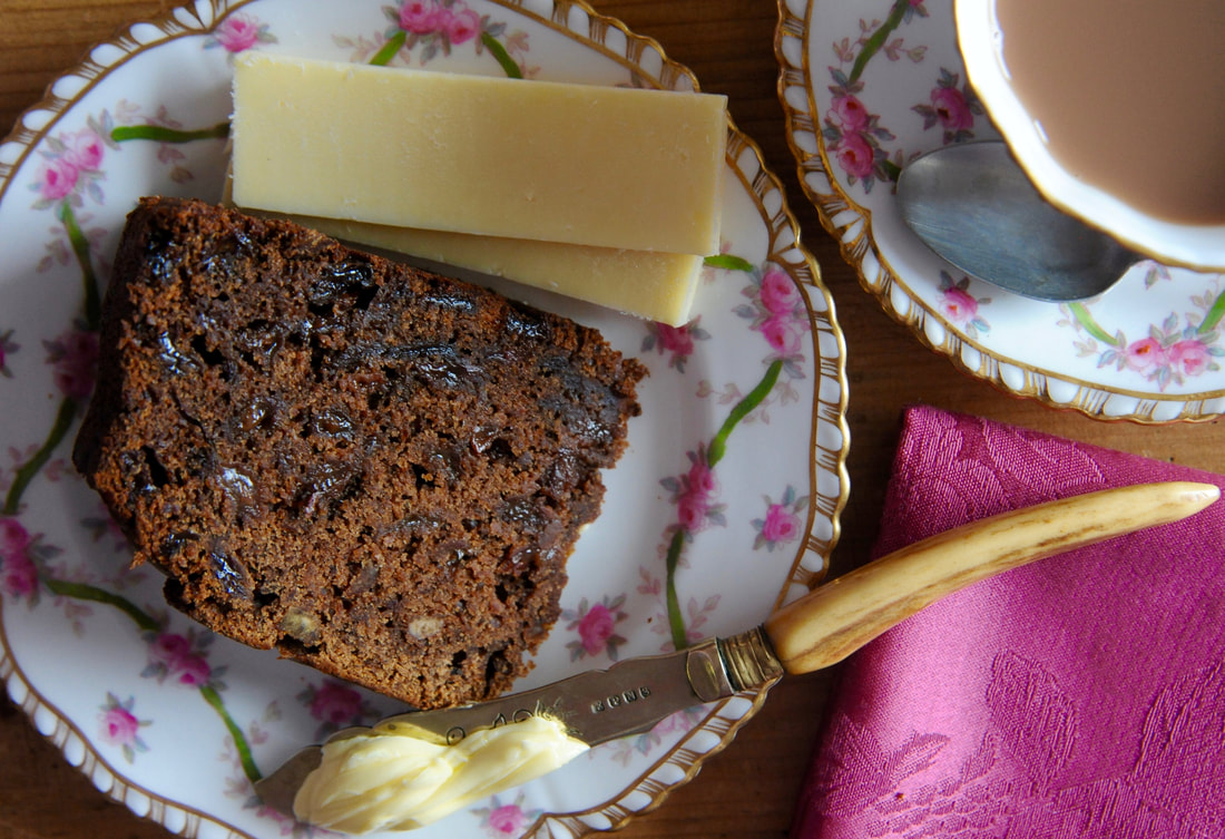 Miss Windsor's Quick & Easy Victorian Boiled Fruitcake - perfect for afternoon tea! 