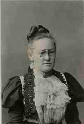 Miss Windsor: photo of Fannie Merritt Farmer circa 1900